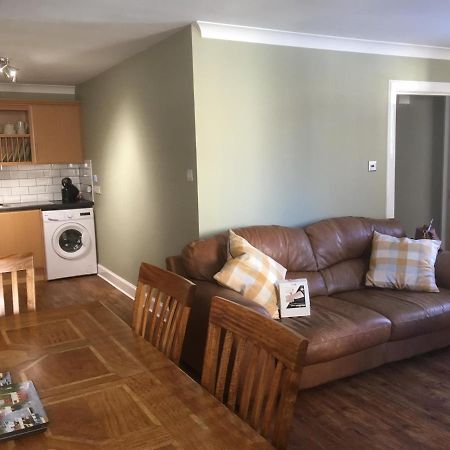 1 St Ellas House Apartment Аймут Экстерьер фото
